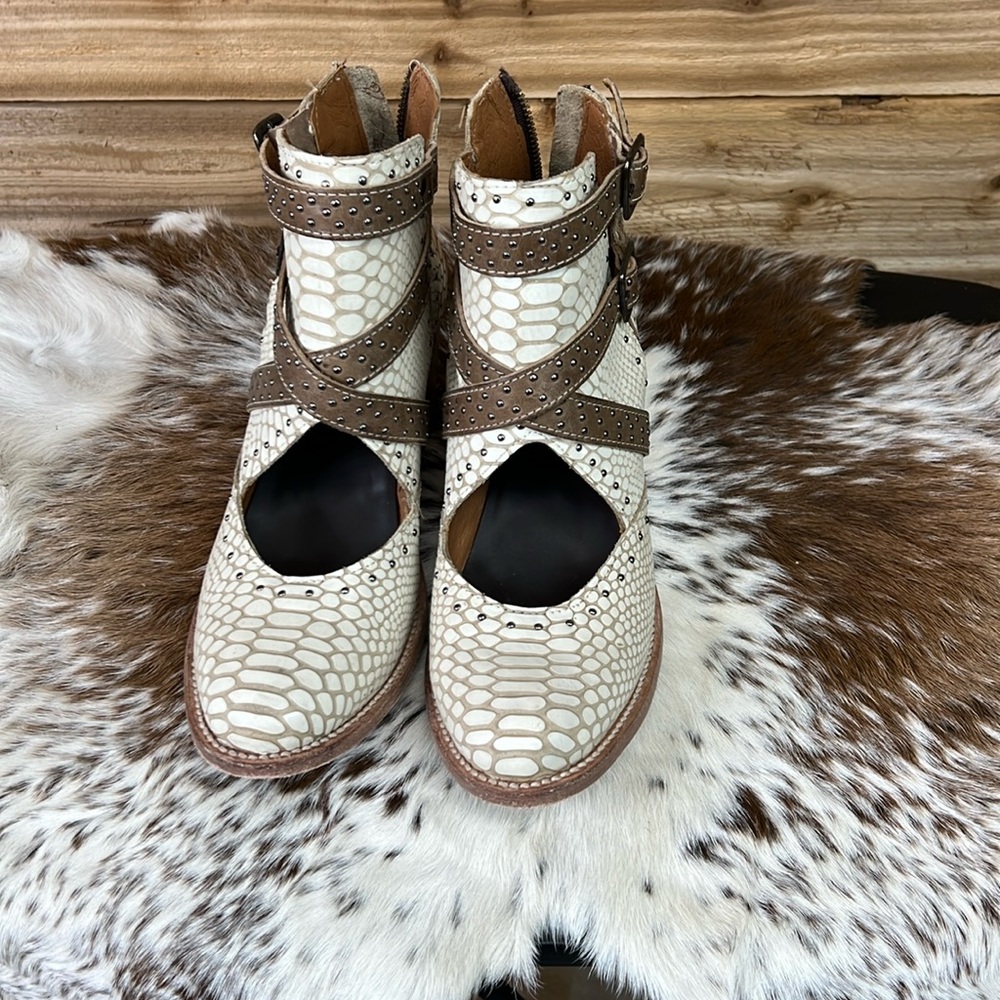 Freebird shoes